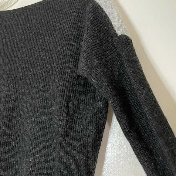Madewell color block gray navy pullover vneck merino blend sweater size XS - Picture 6 of 6